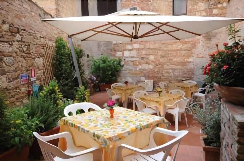 大教堂酒店 Montepulciano Stazione 外观 照片