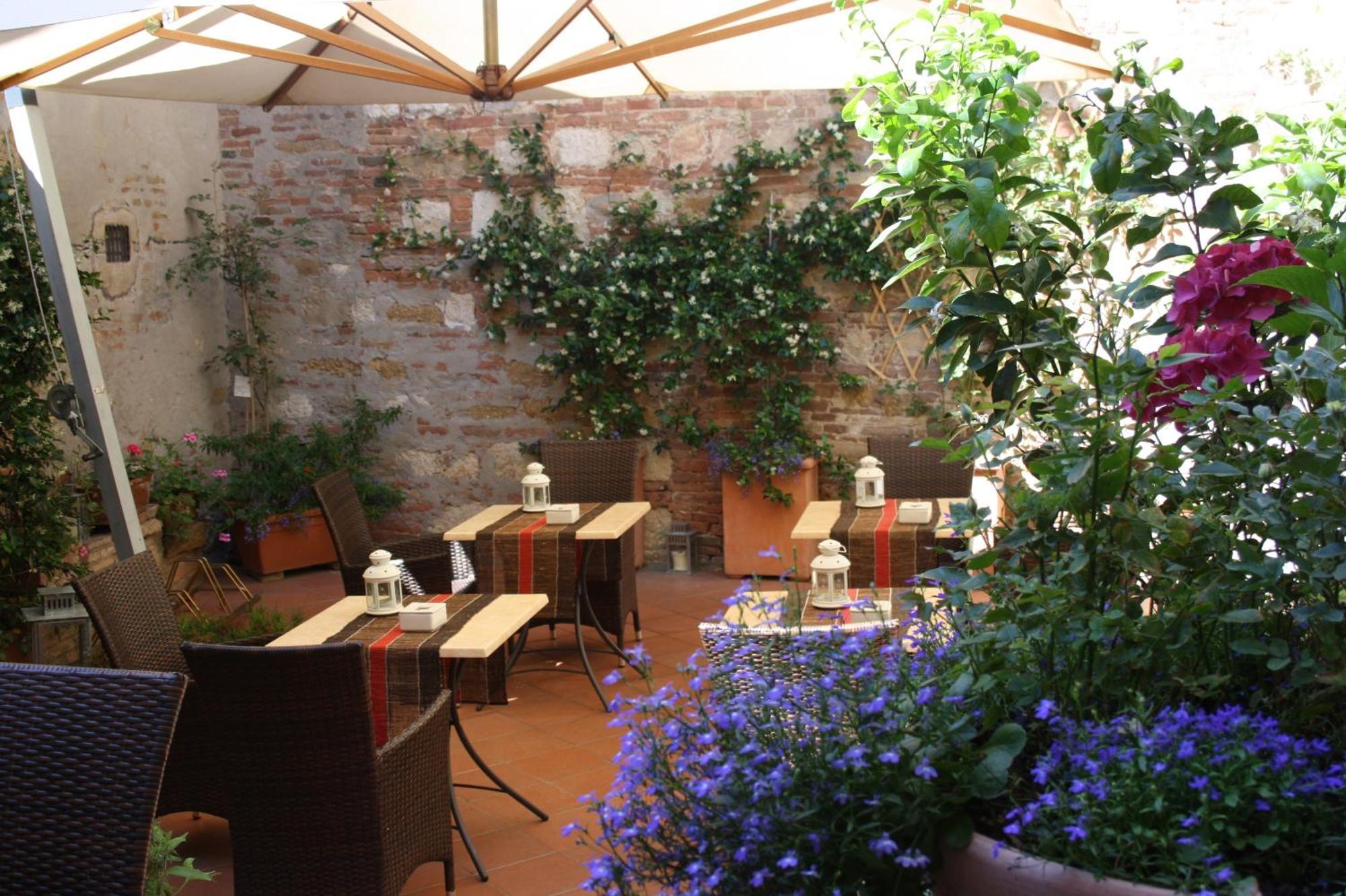 大教堂酒店 Montepulciano Stazione 外观 照片